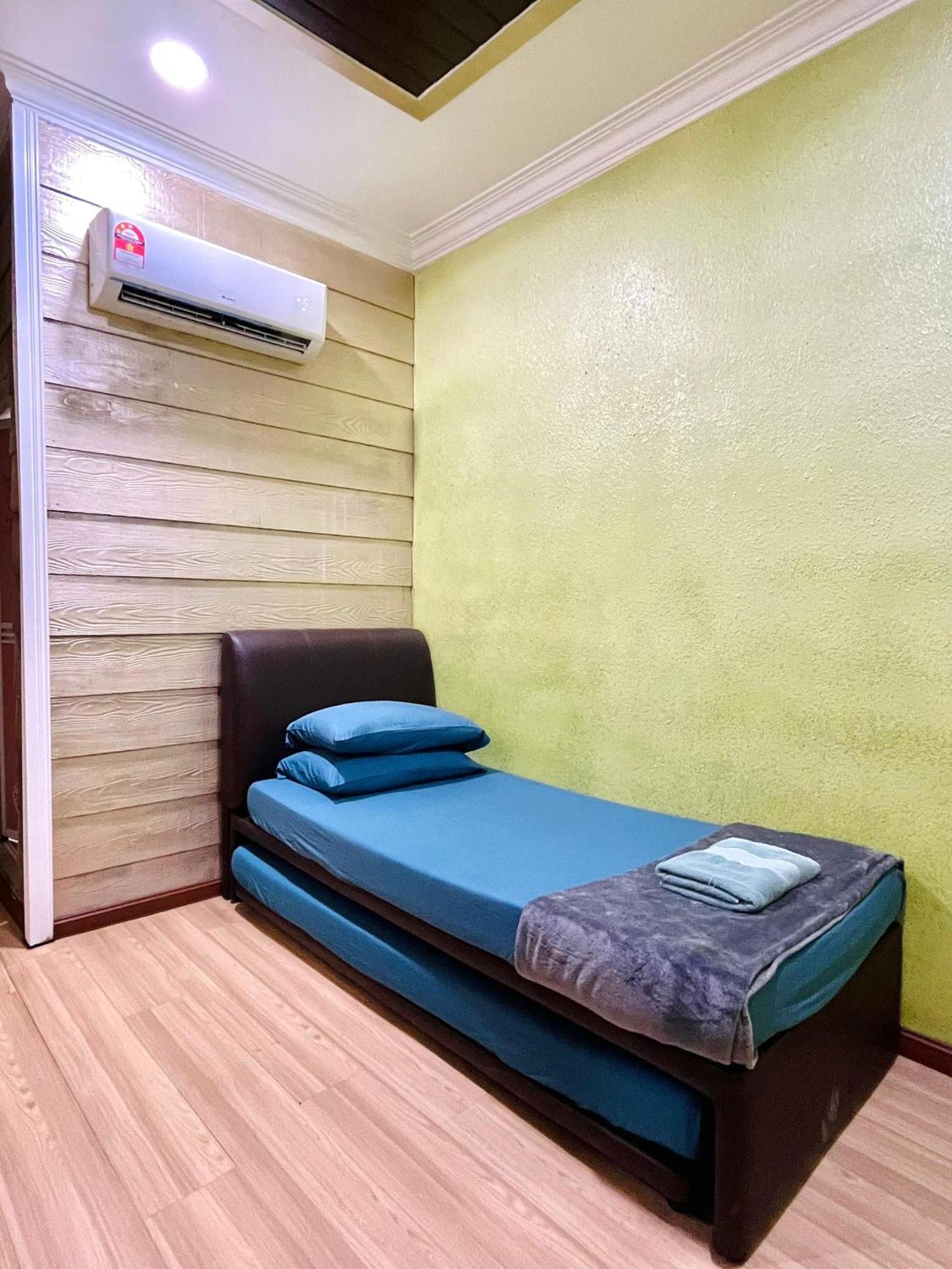Suza Hostel Tumpat Εξωτερικό φωτογραφία